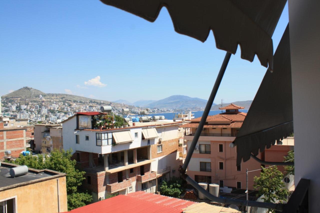 Kanina Hotel&Hostel Sarandë Exteriör bild