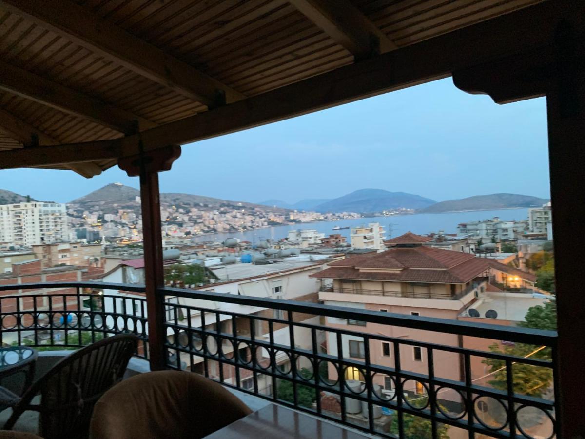 Kanina Hotel&Hostel Sarandë Exteriör bild